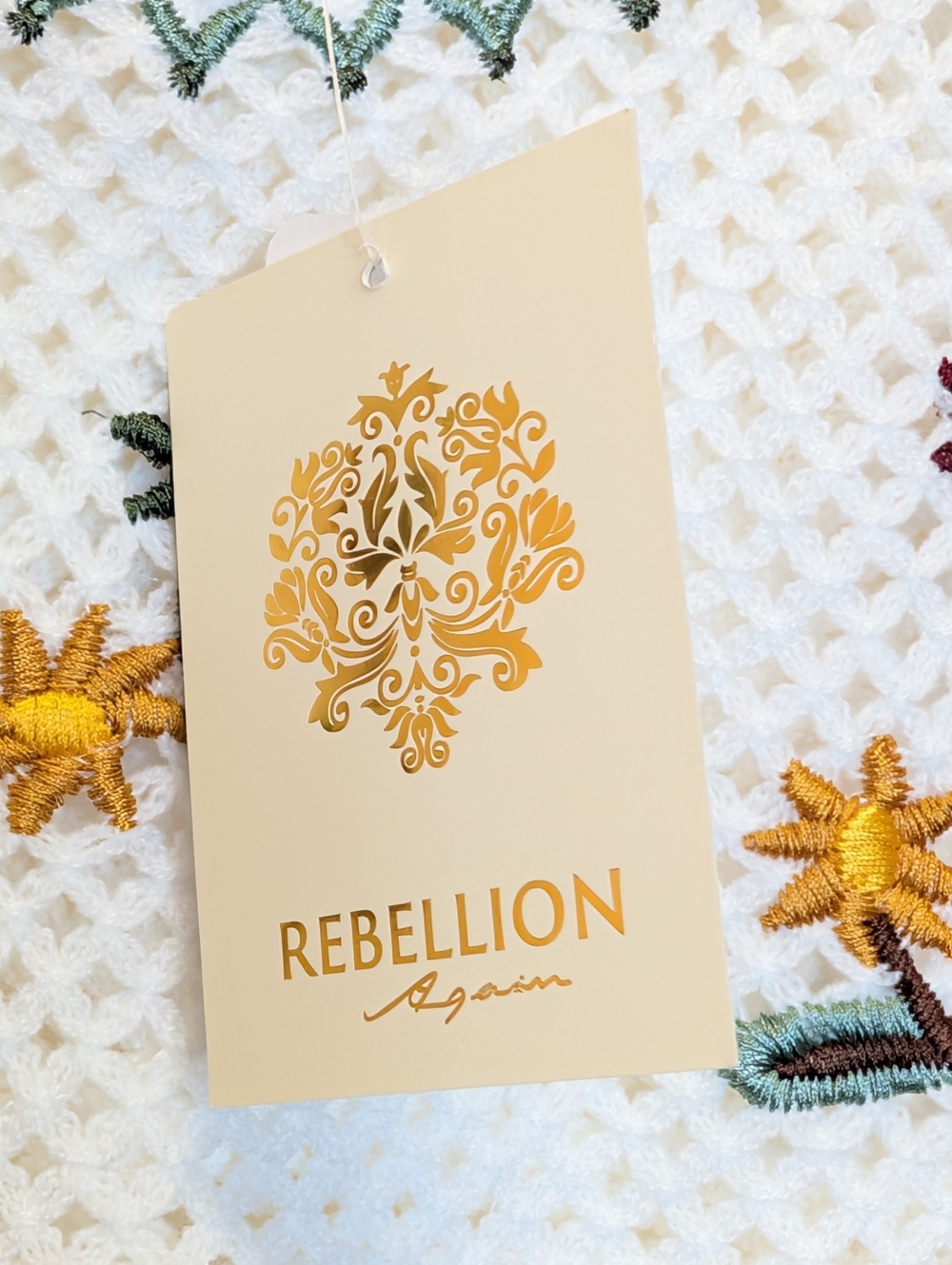 Rebellion Again Crochet Tank Top Floral Embroidered Boho Cottagecore Cream M - Picture 10 of 15